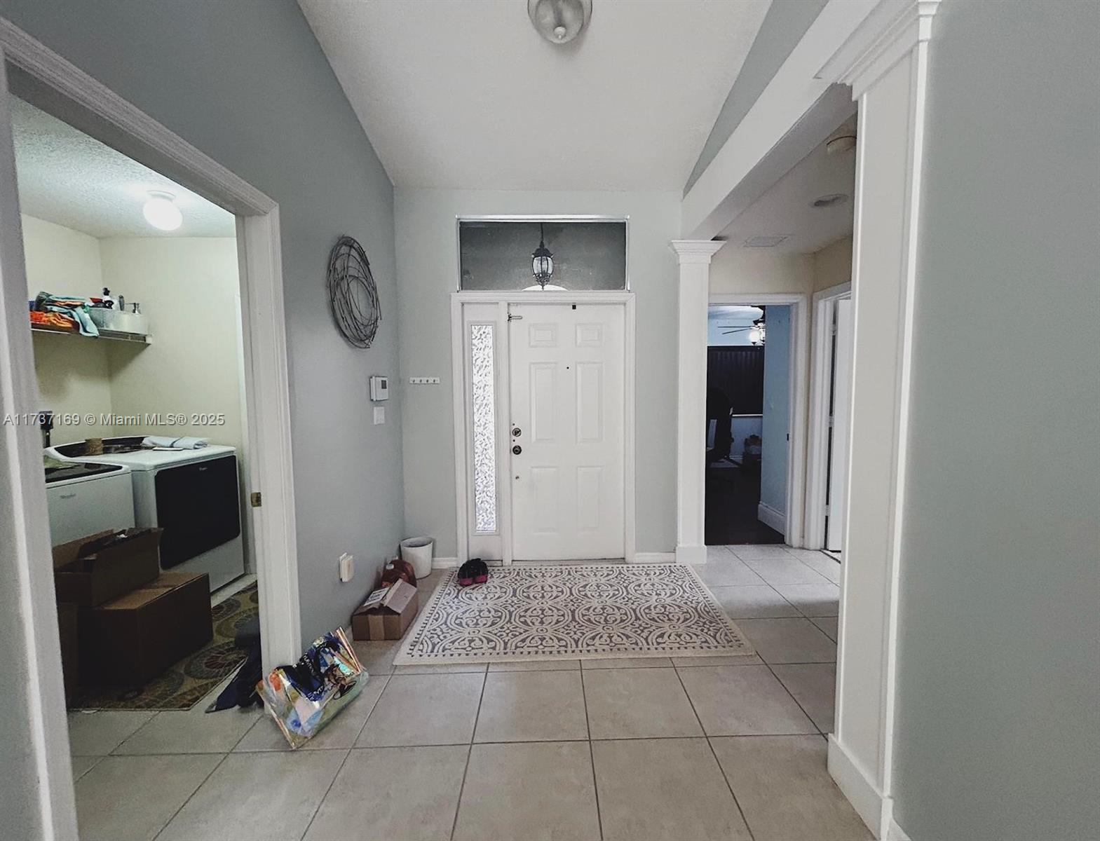 1620 Ne 36th Ave Property Photo 5
