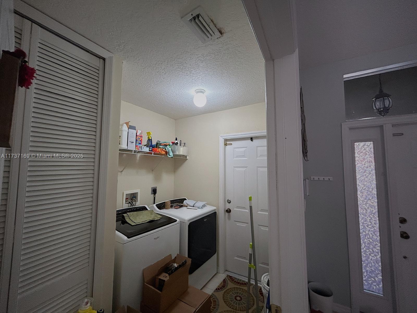 1620 Ne 36th Ave Property Photo 18