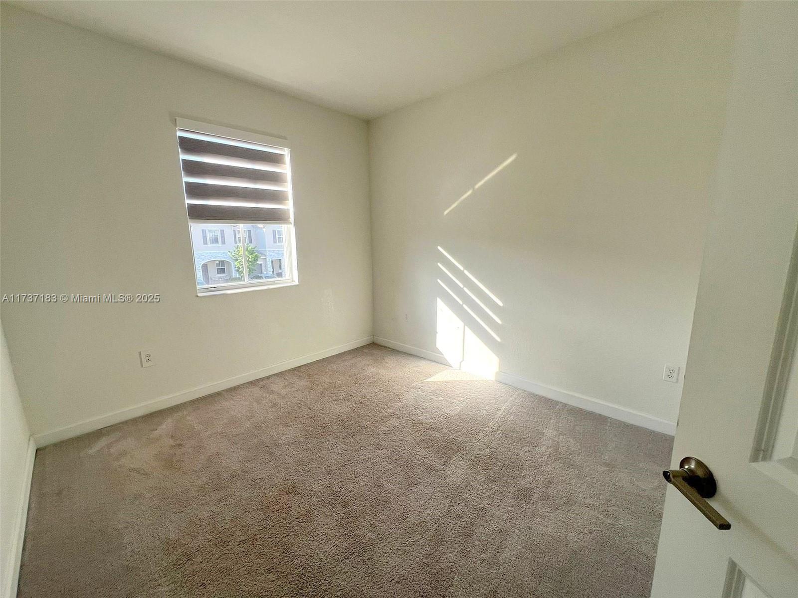 2669 Se 10th St Property Photo 12
