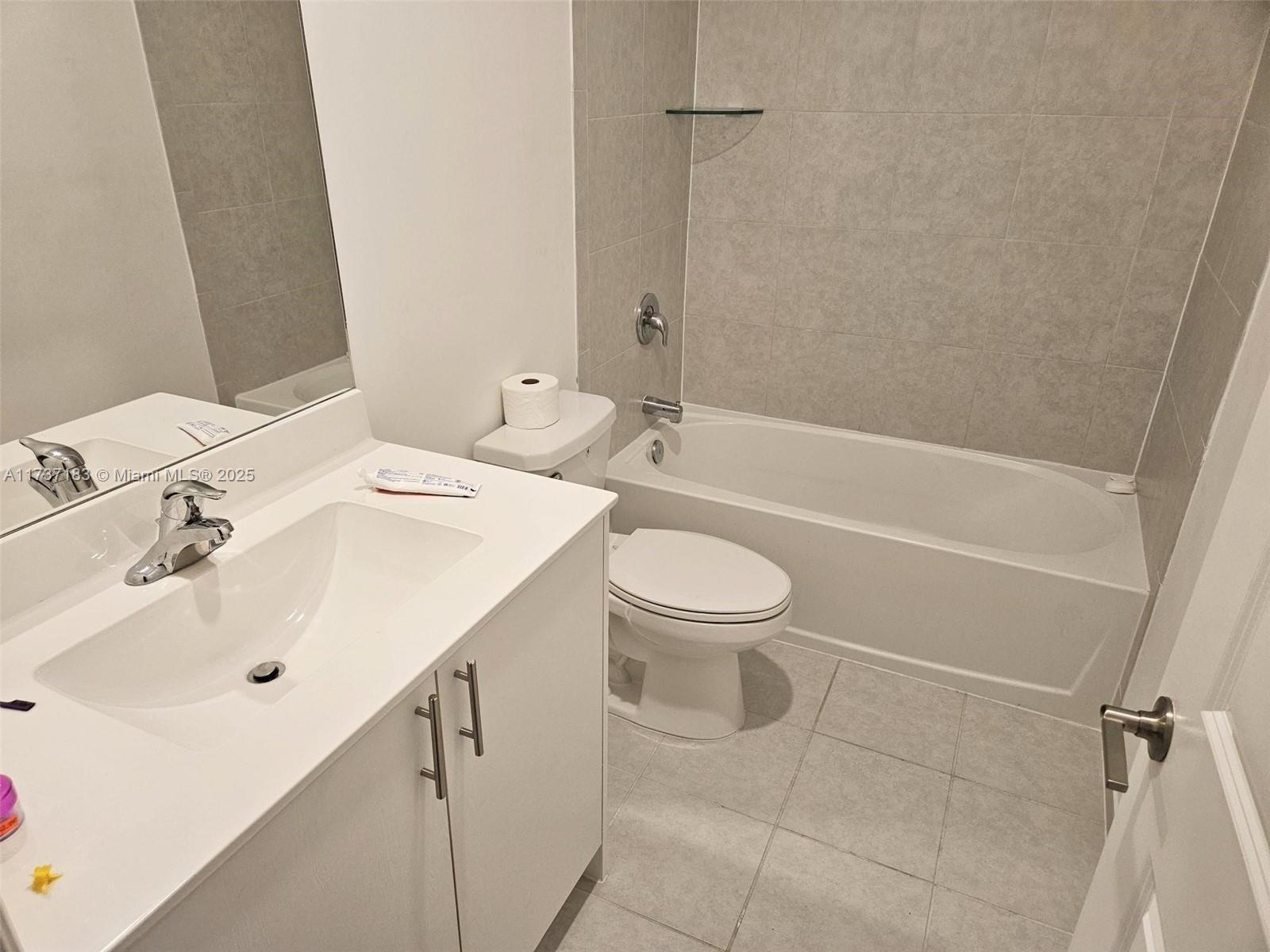 2669 Se 10th St Property Photo 14