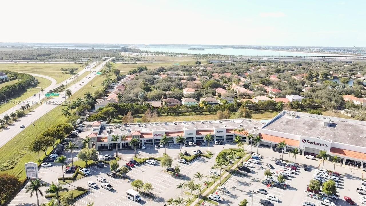 A11737225 Property Photo 4