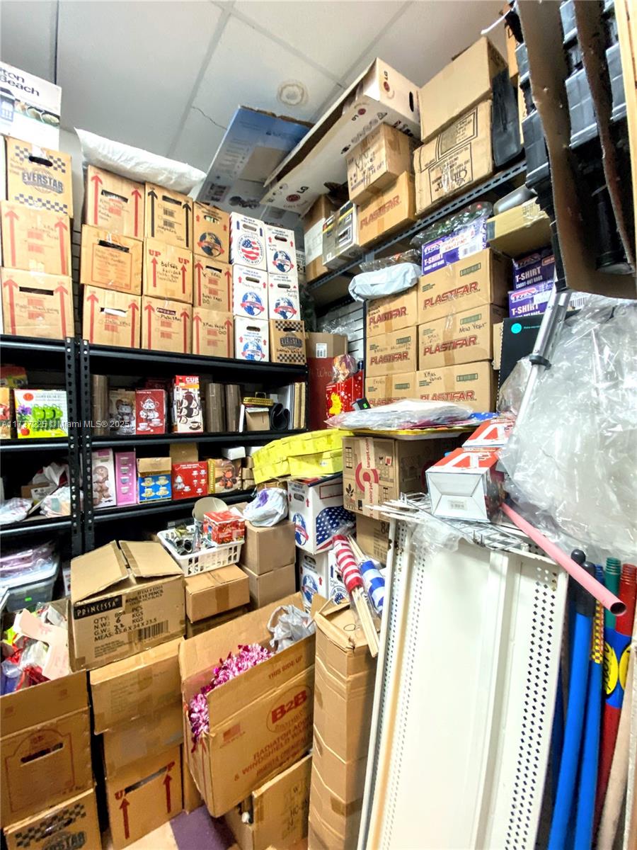 A11737225 Property Photo 39