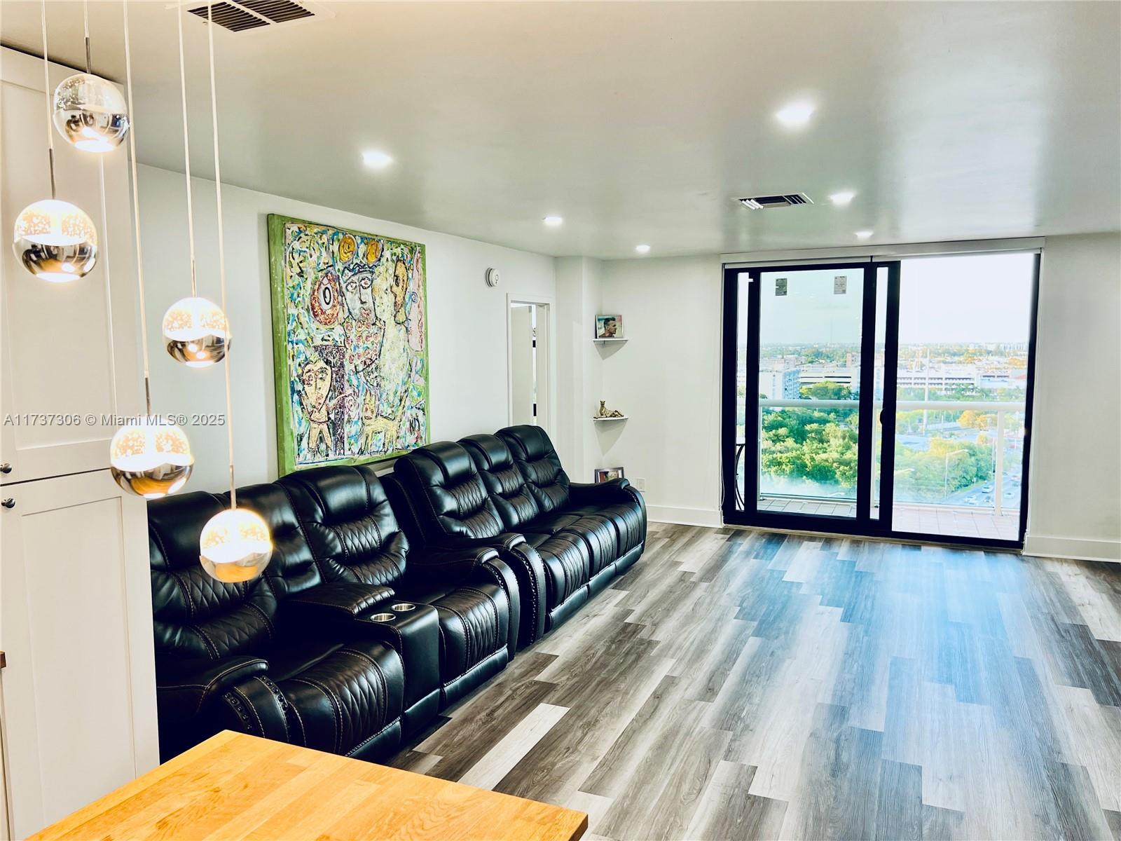 13499 Biscayne Blvd Ph1705 Property Photo 16