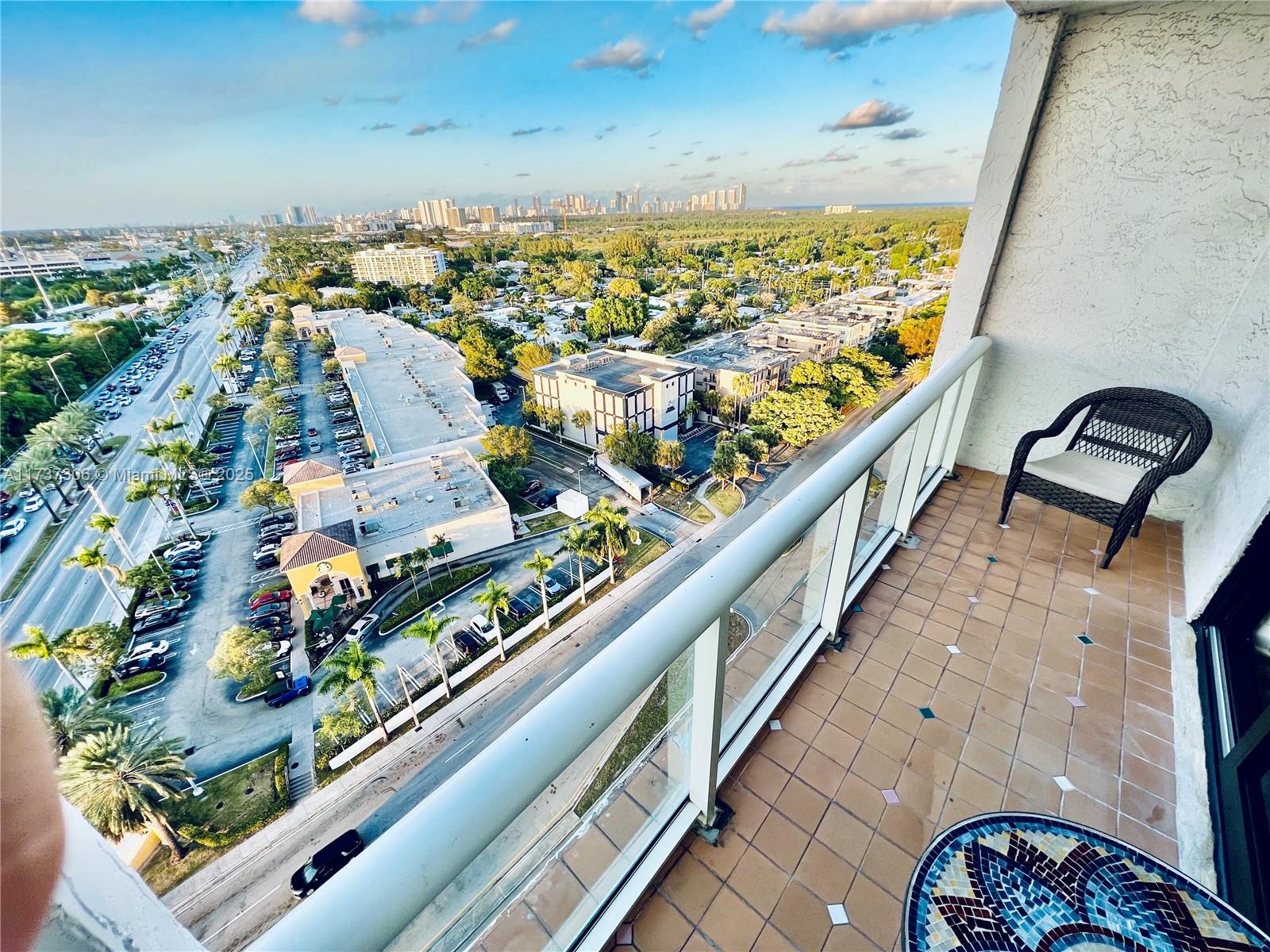 13499 Biscayne Blvd Ph1705 Property Photo 17