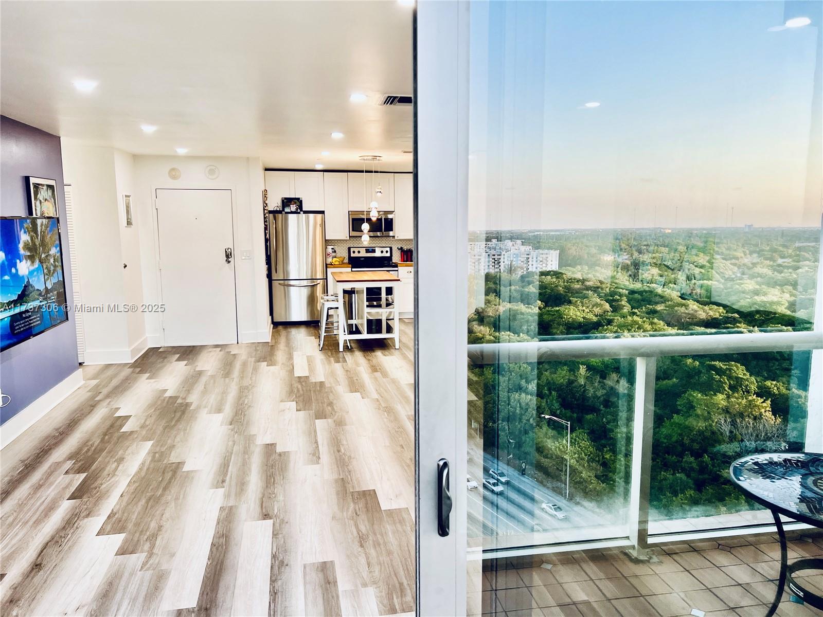 13499 Biscayne Blvd Ph1705 Property Photo 18