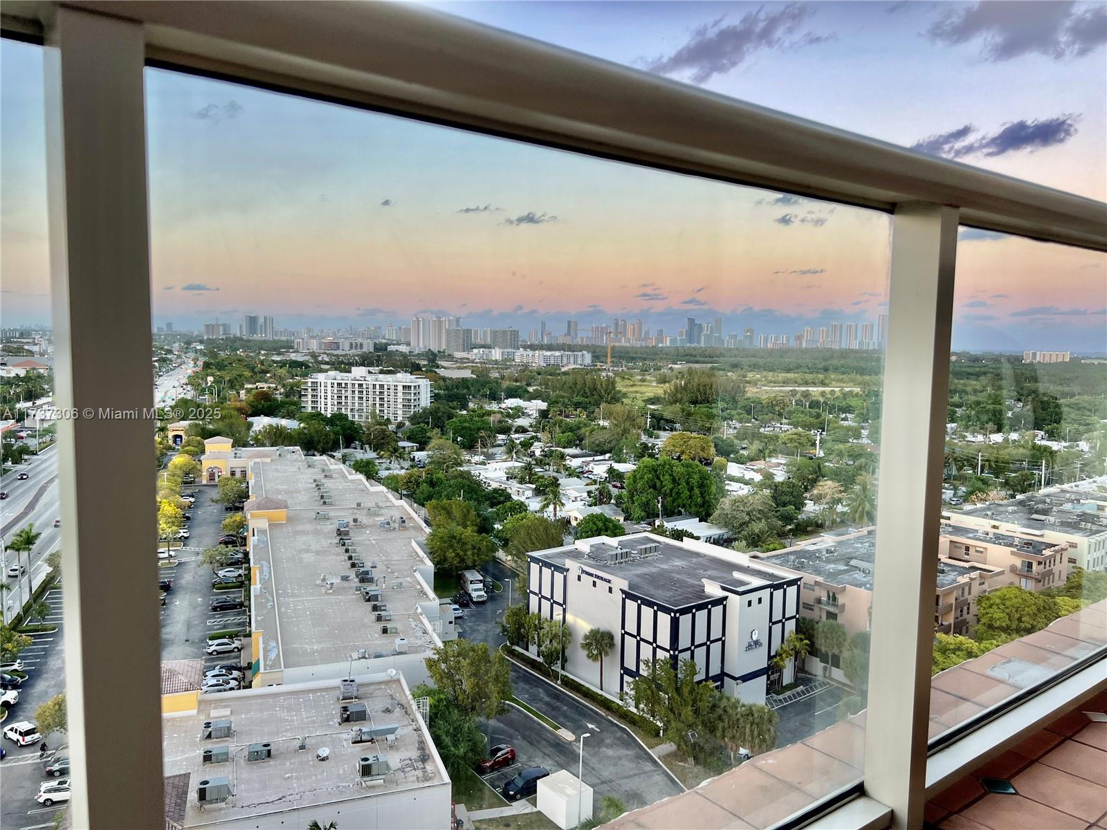 13499 Biscayne Blvd Ph1705 Property Photo 33