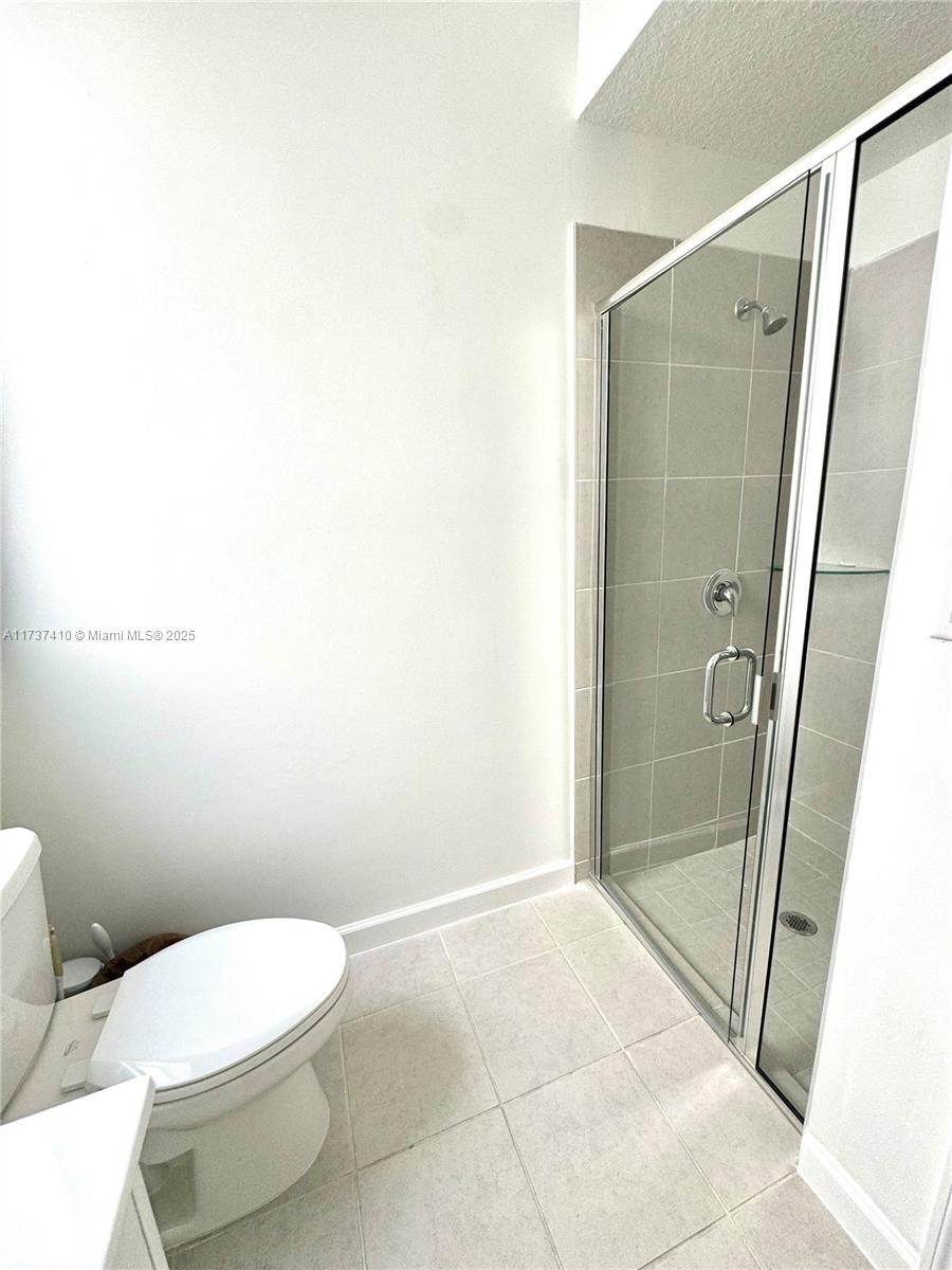 2481 Se 25 Ave Property Photo 11