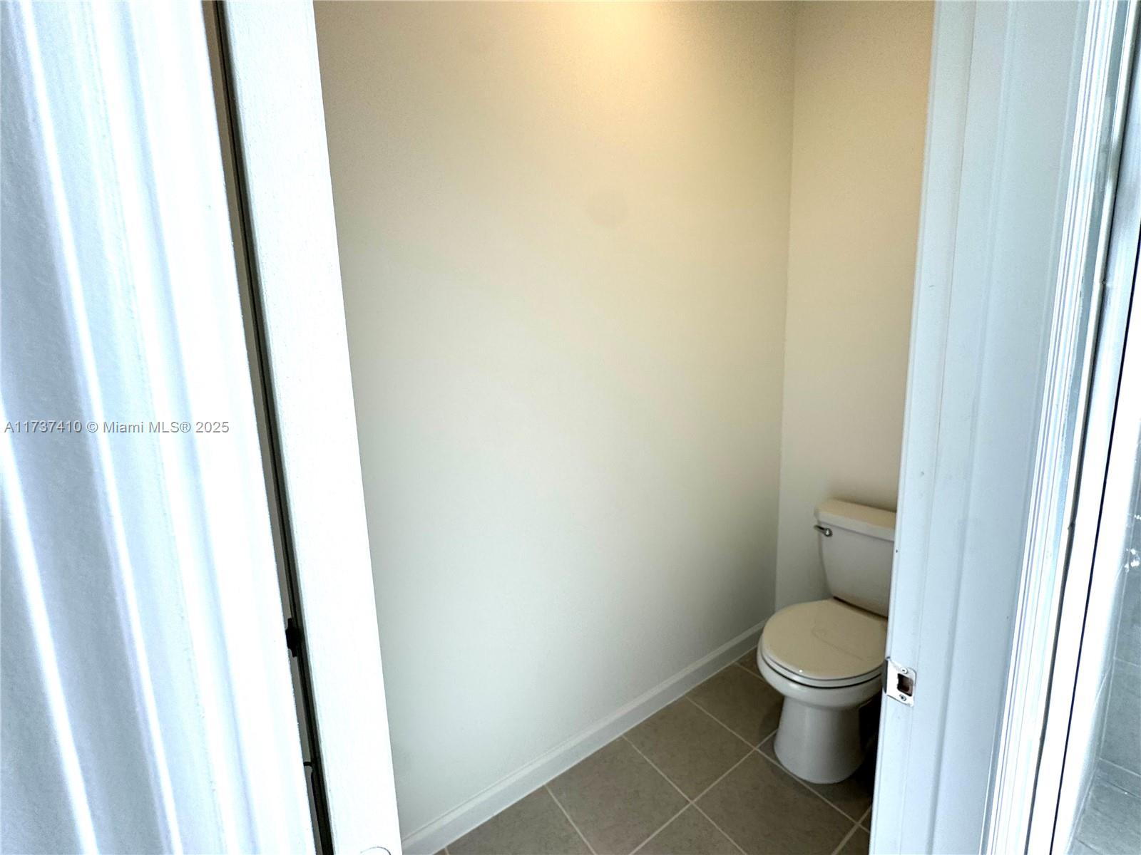 2481 Se 25 Ave Property Photo 18