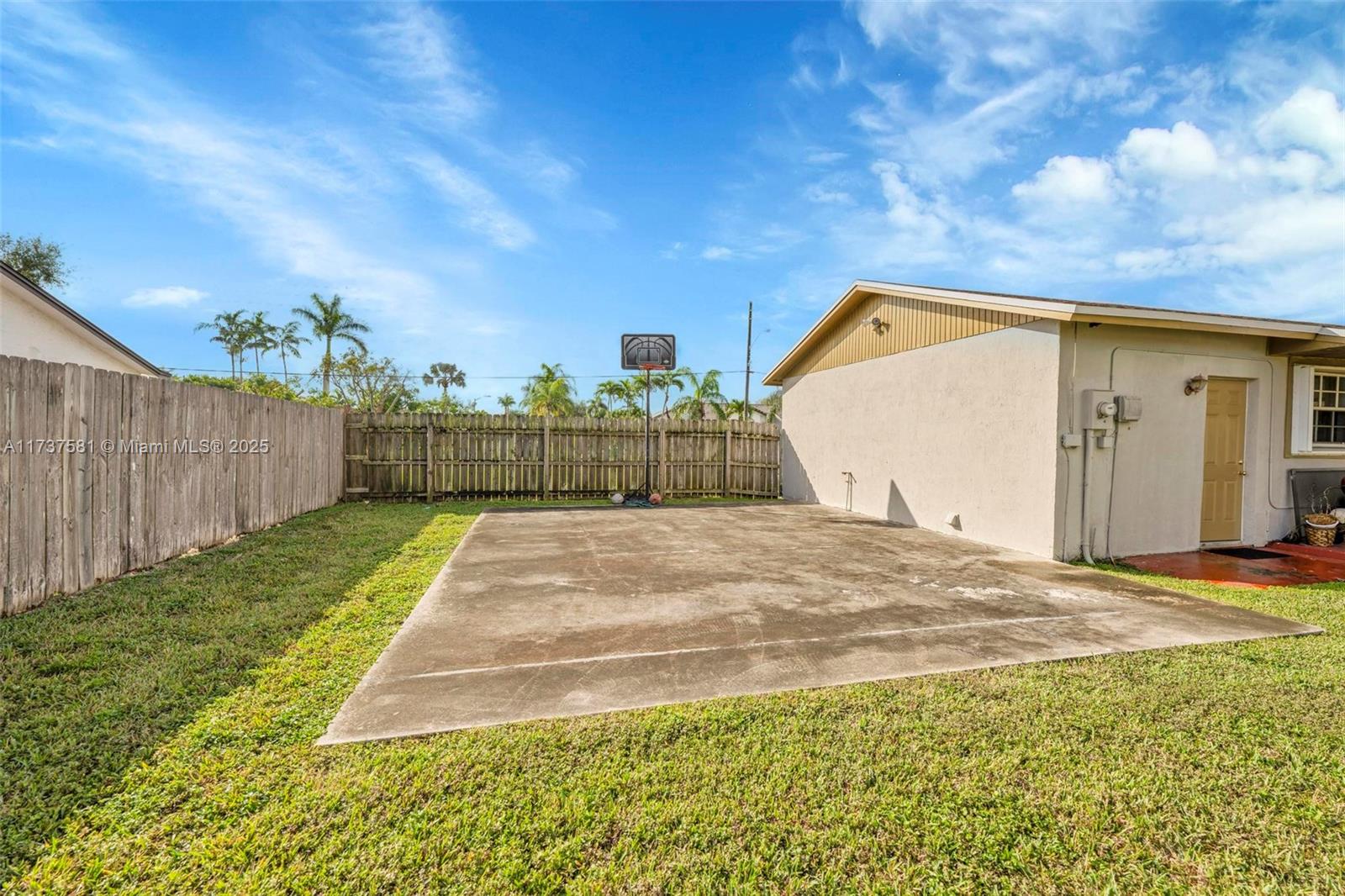 15811 Sw 284th St Property Photo 42
