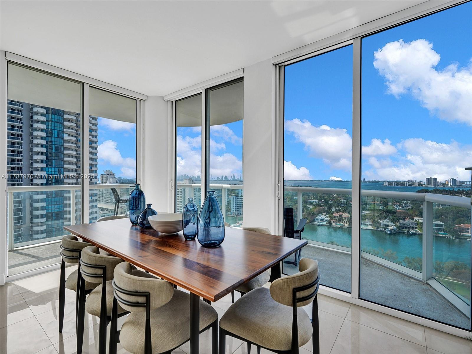 6365 Collins Ave 2007