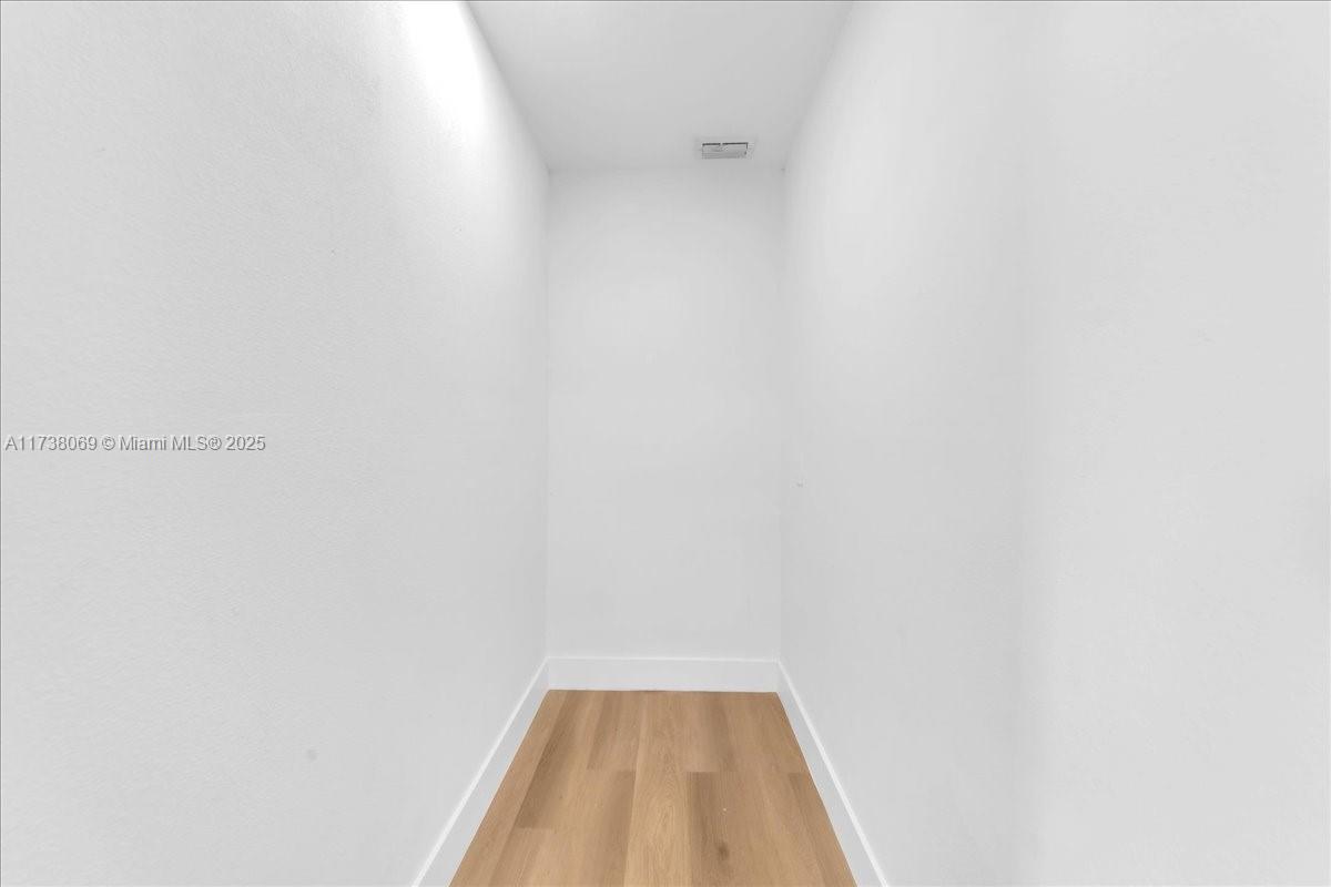 912 Cardinal Pl Property Photo 35