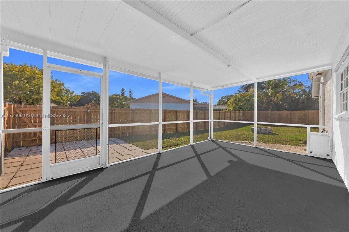 912 Cardinal Pl Property Photo 52