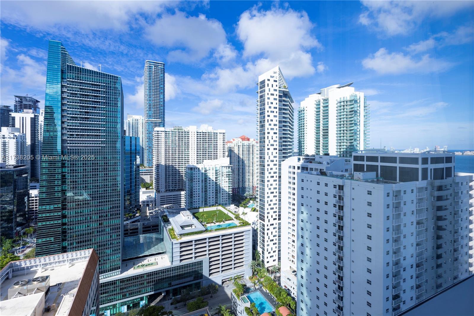 1435 Brickell Ave 3010 Property Photo 21