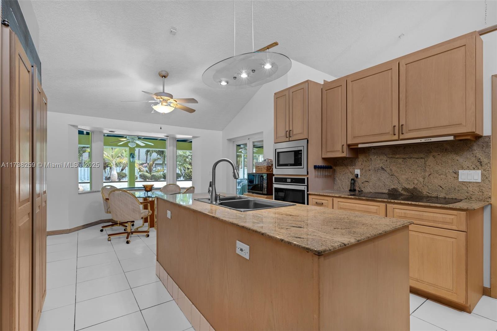 26651 Sw 174th Pl Property Photo 10