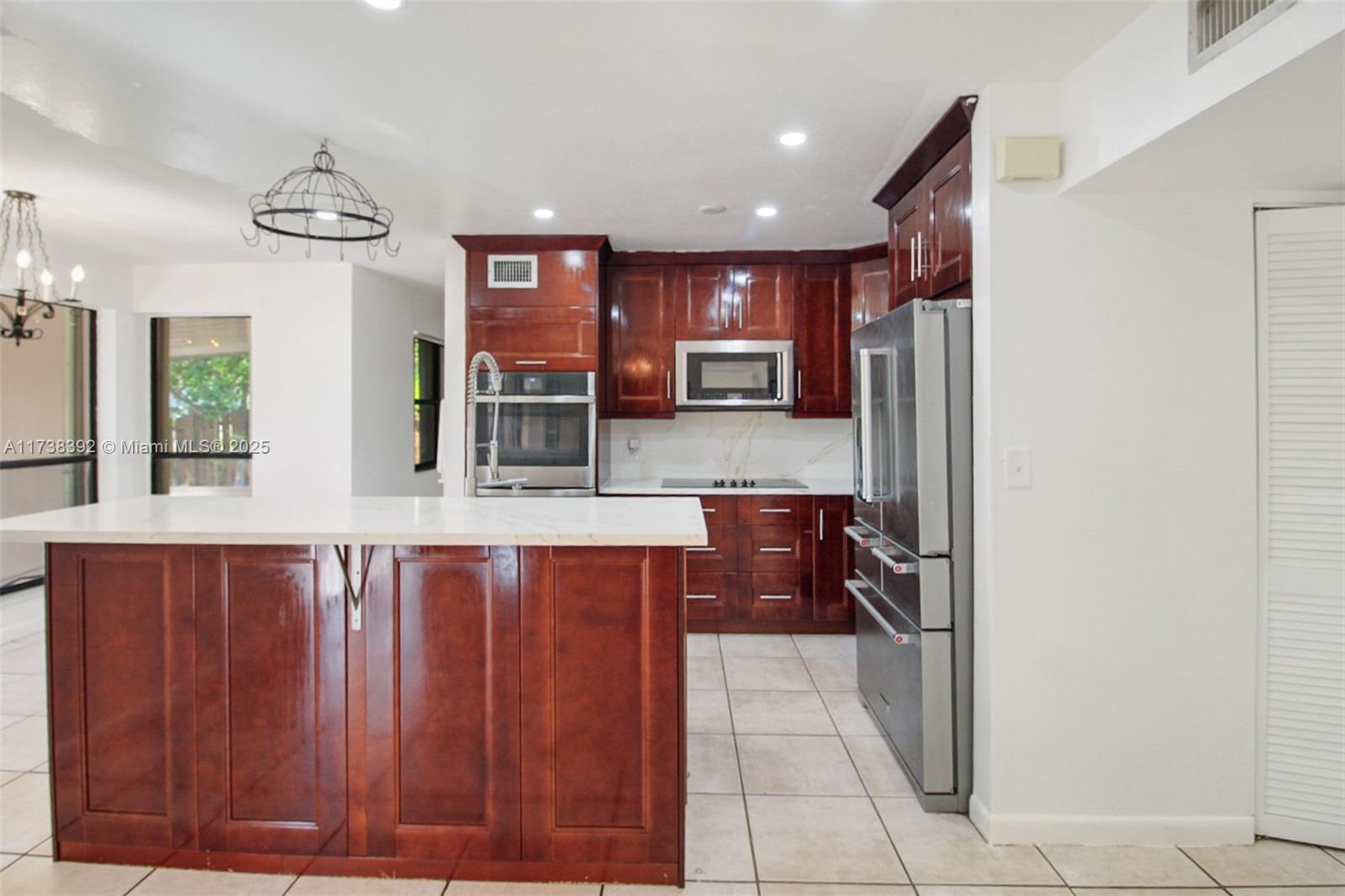 1240 S Fieldlark Ln Property Photo 10