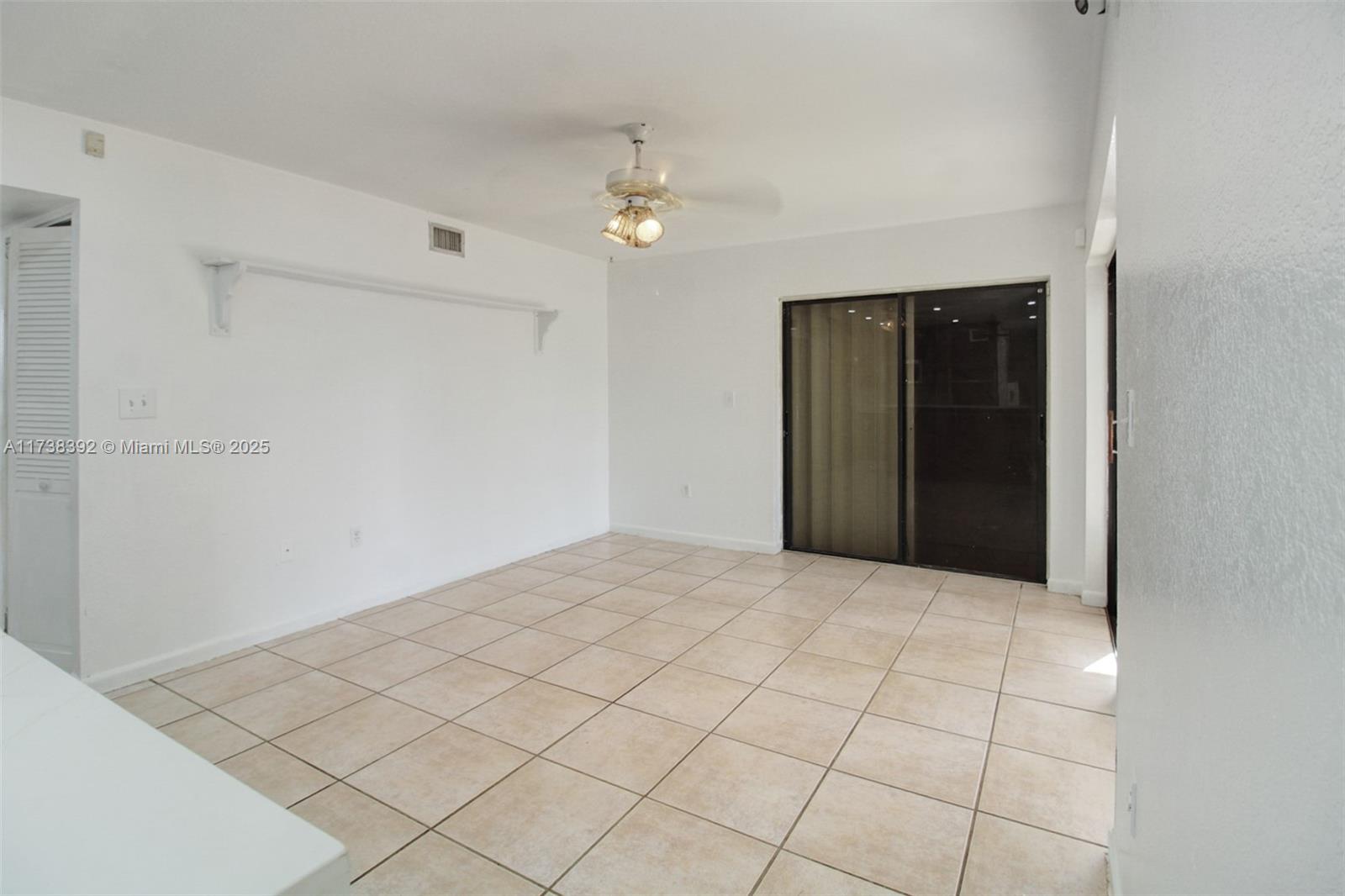 1240 S Fieldlark Ln Property Photo 14