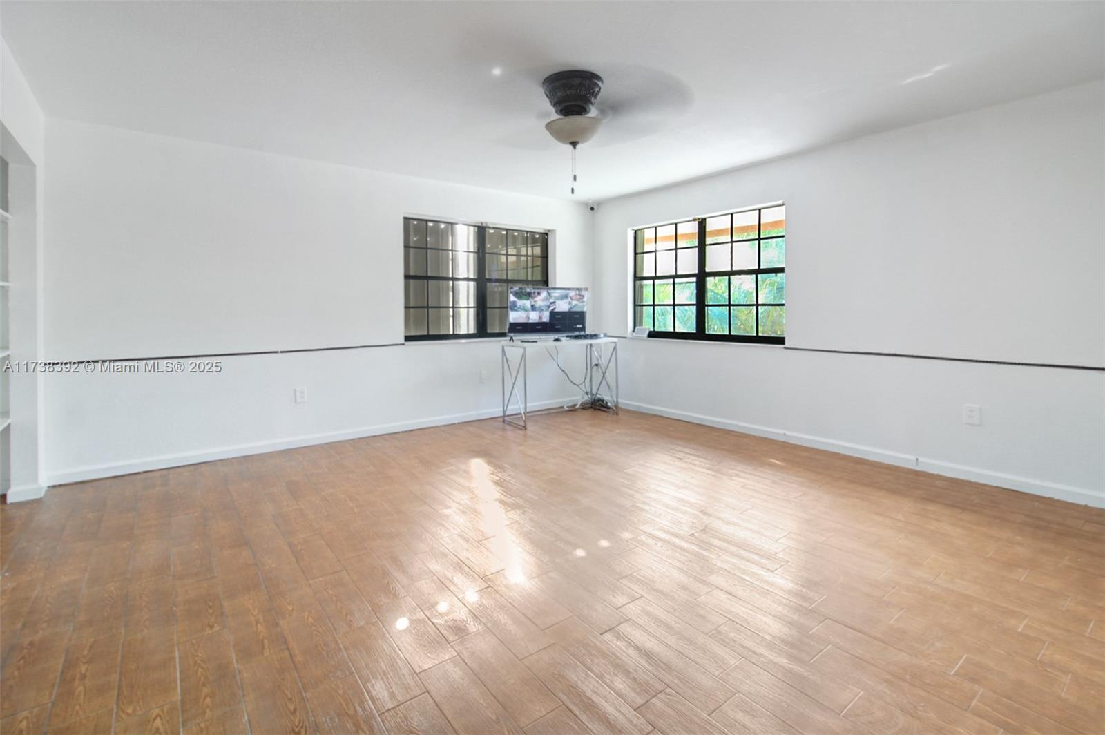 1240 S Fieldlark Ln Property Photo 16