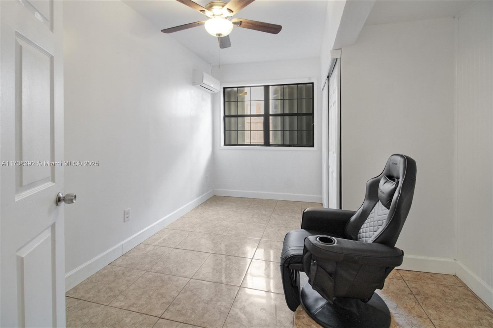 1240 S Fieldlark Ln Property Photo 23