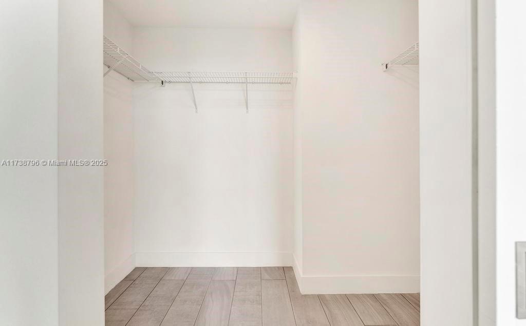 2000 Metropica Way 2307 Property Photo 15