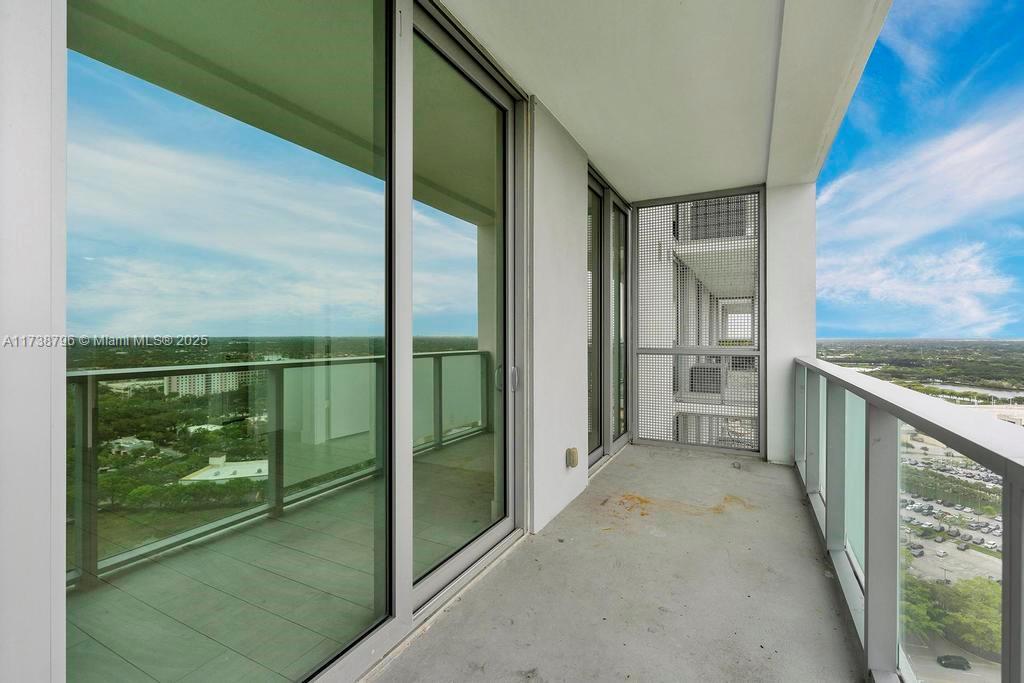 2000 Metropica Way 2307 Property Photo 35