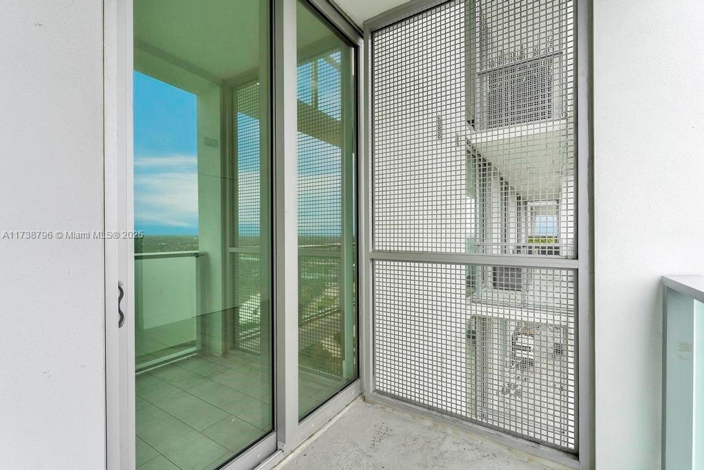 2000 Metropica Way 2307 Property Photo 39