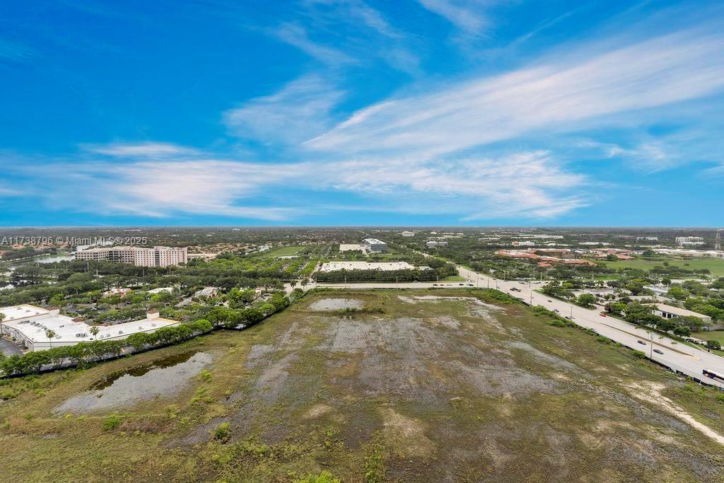2000 Metropica Way 2307 Property Photo 41