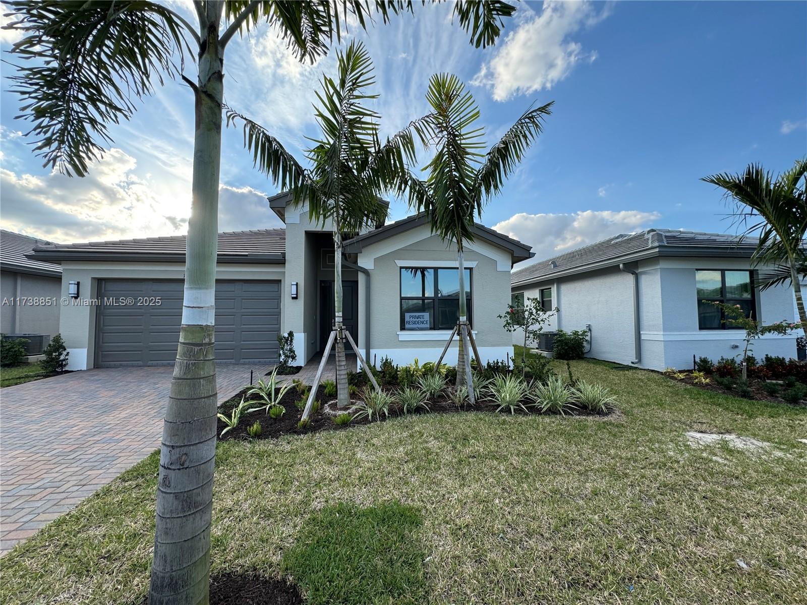 12612 Sw Green Creek Dr Property Photo