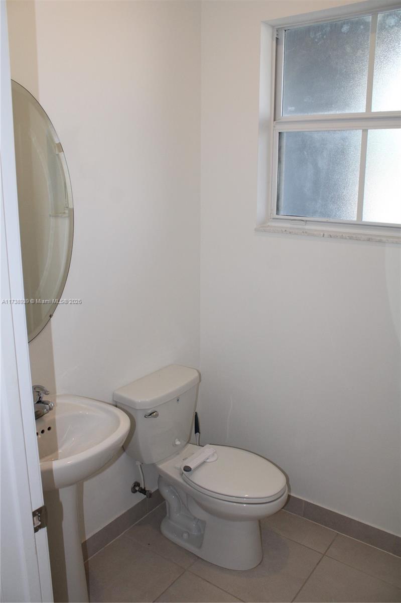 1462 Se 26th Ter 0 Property Photo 13