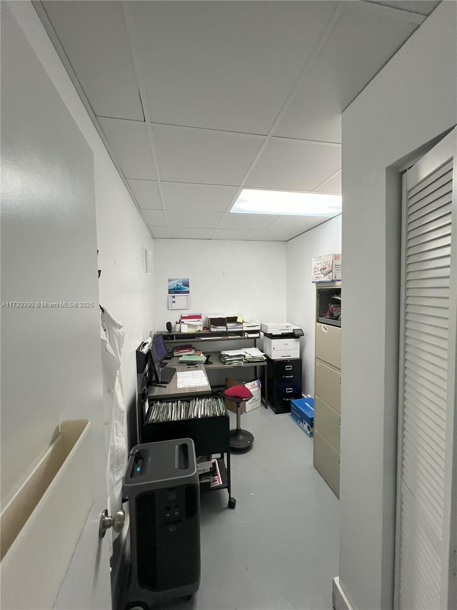 5050 Biscayne Blvd Property Photo 2