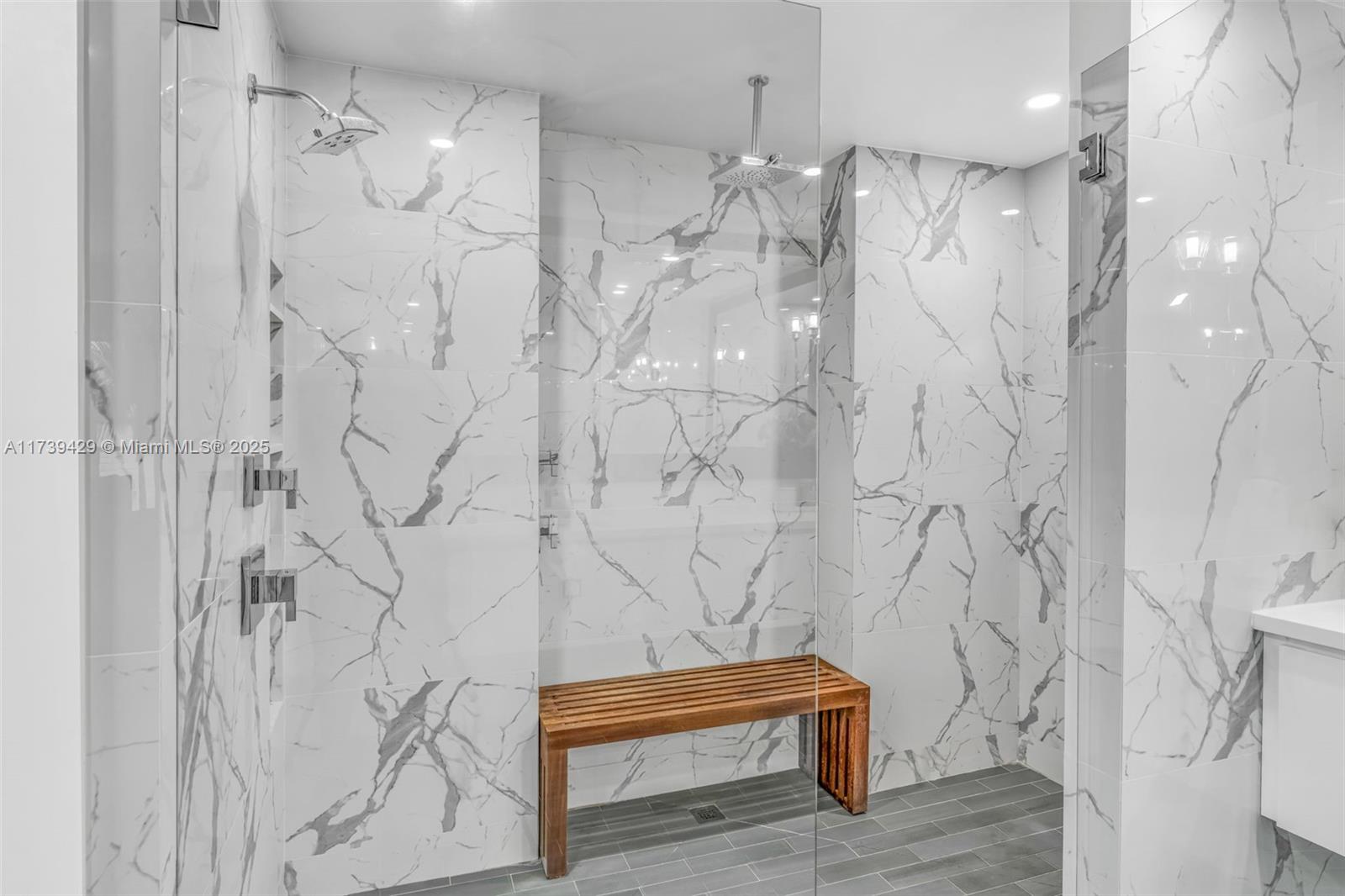 3 Sexton Way Property Photo 12