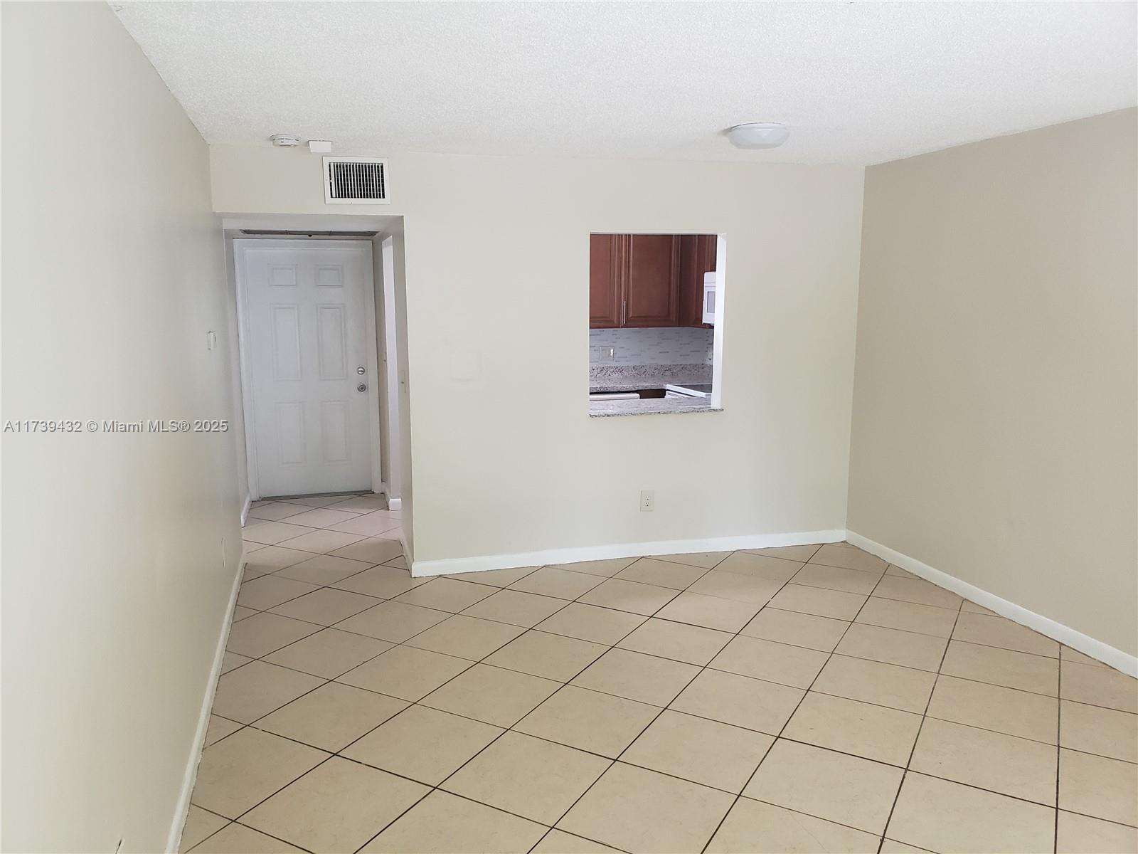 1463 Woodpecker St Property Photo 7