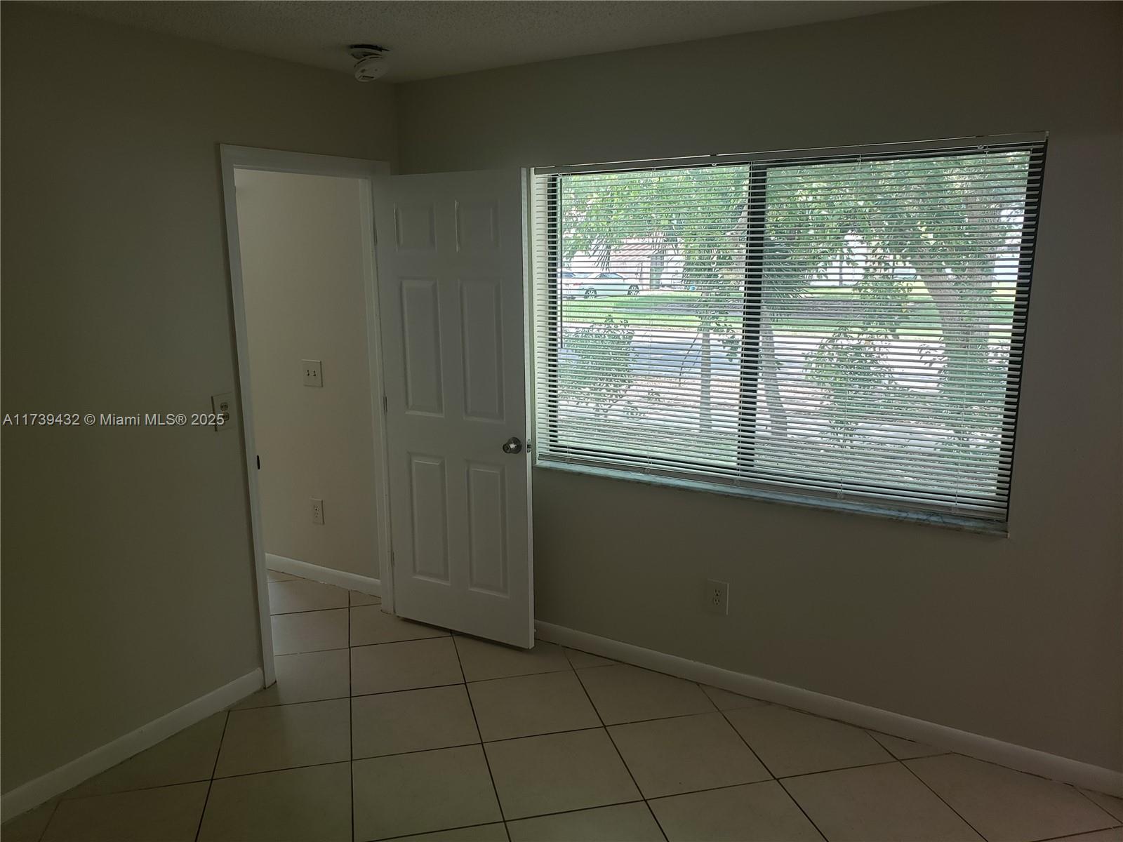 1463 Woodpecker St Property Photo 37