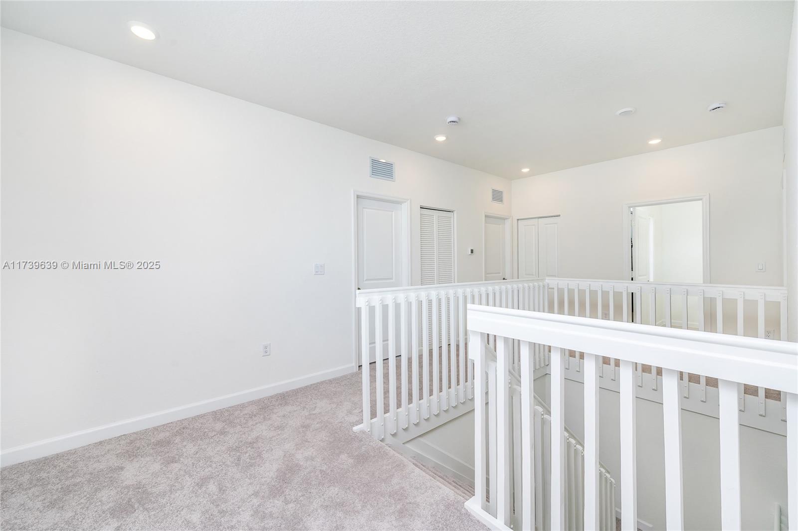 2528 Se 26 Ter Property Photo 20