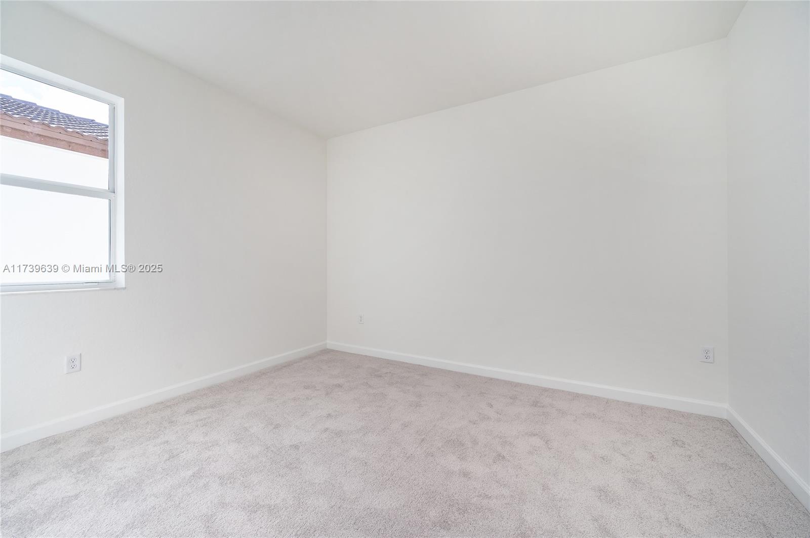 2528 Se 26 Ter Property Photo 29