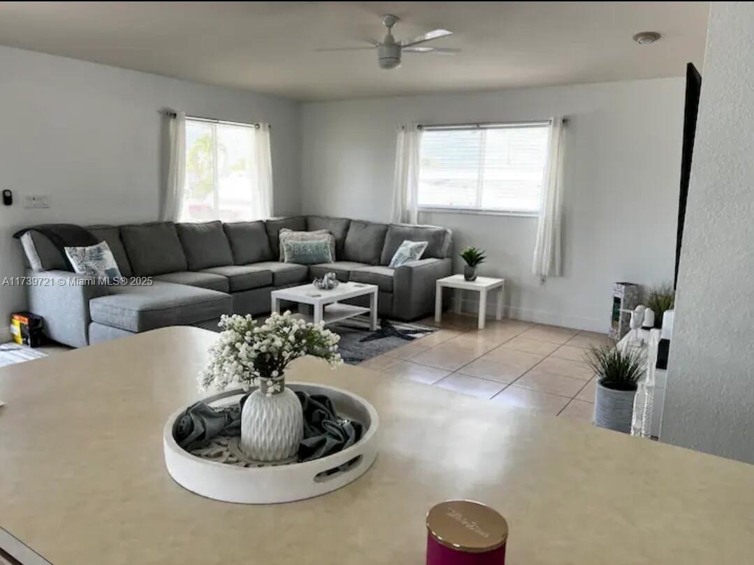 939 Plantation Rd Property Photo 2