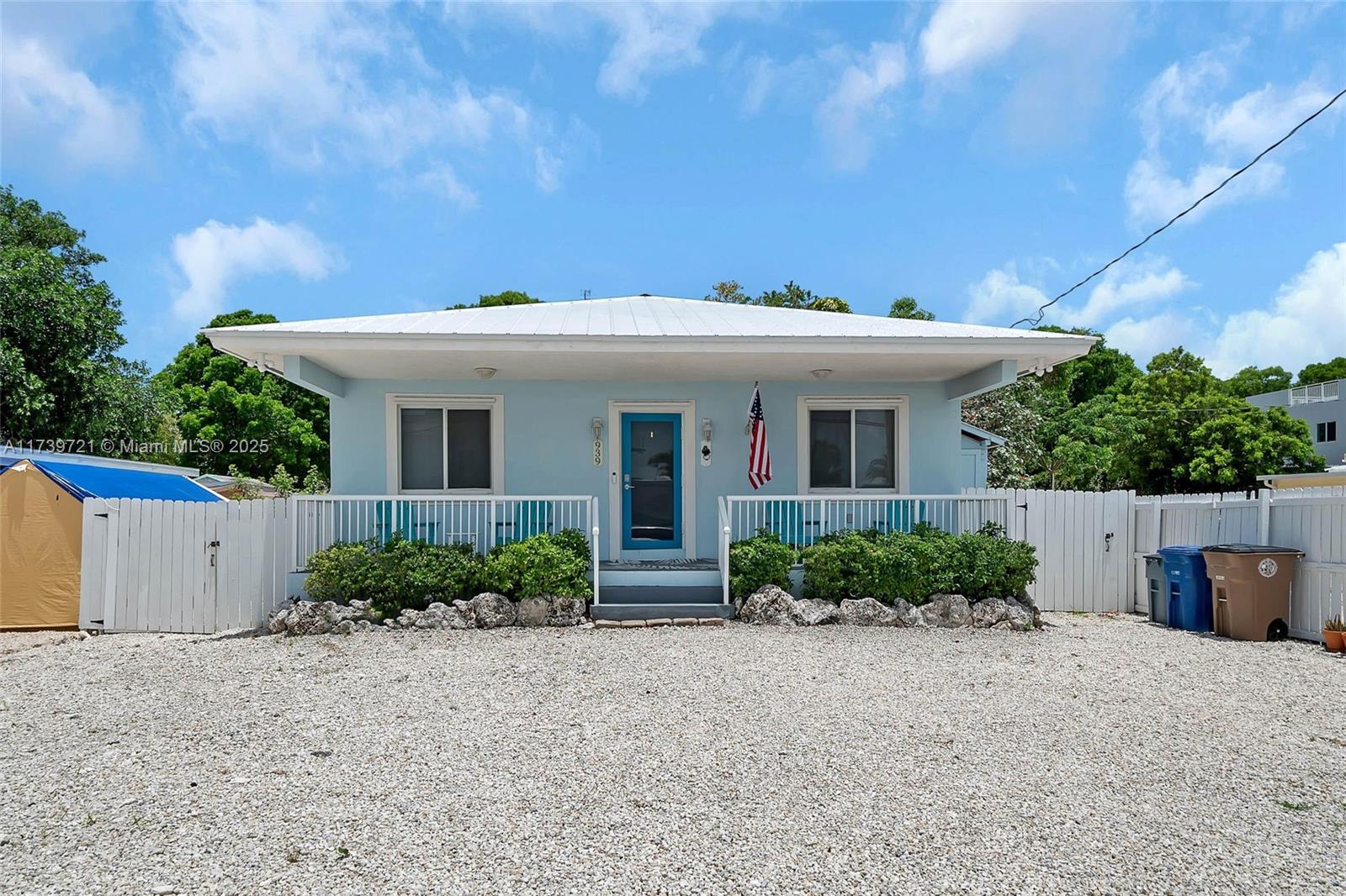 939 Plantation Rd Property Photo 1