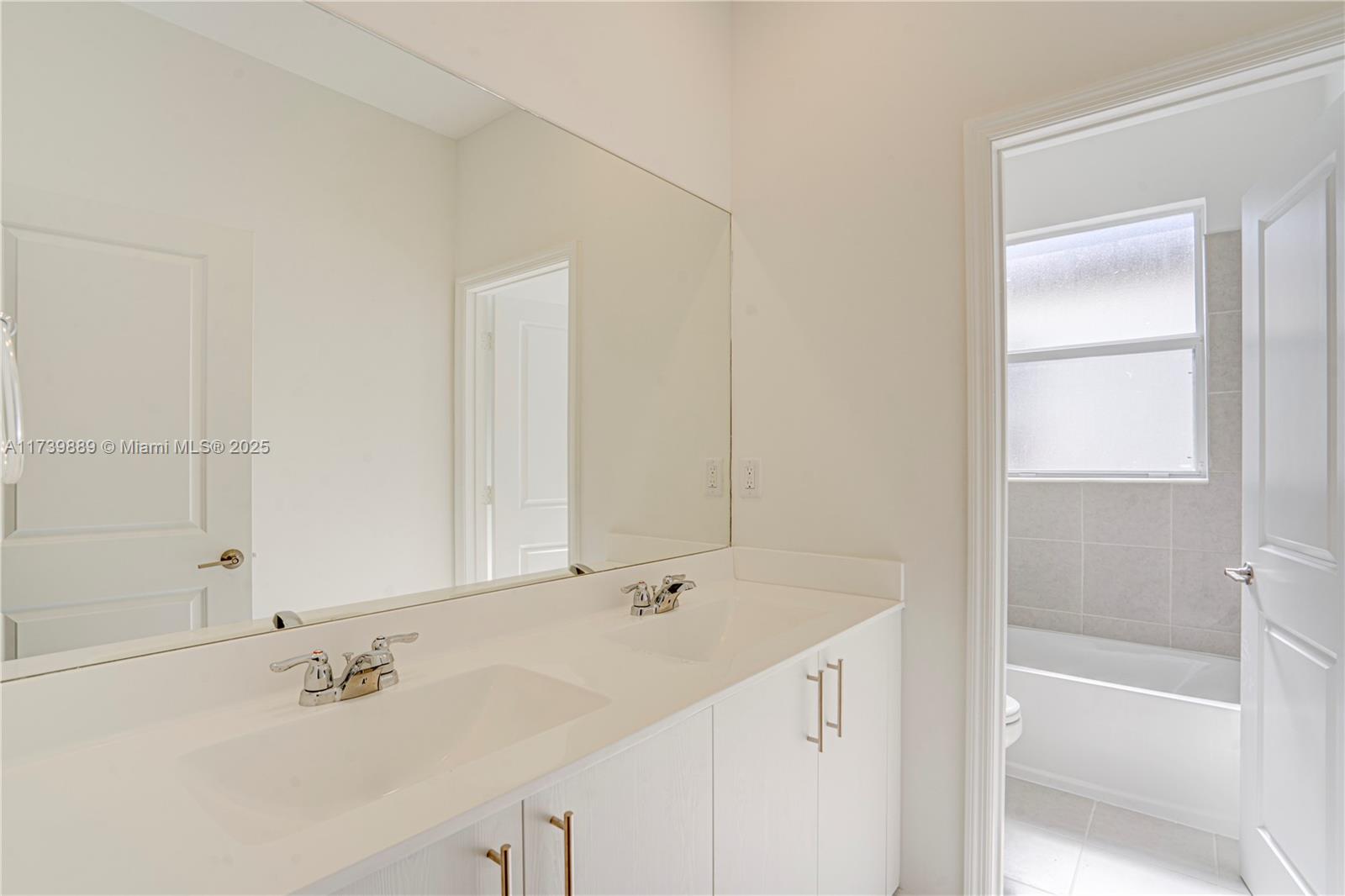 2518 Se 26 Ter 0 Property Photo 23
