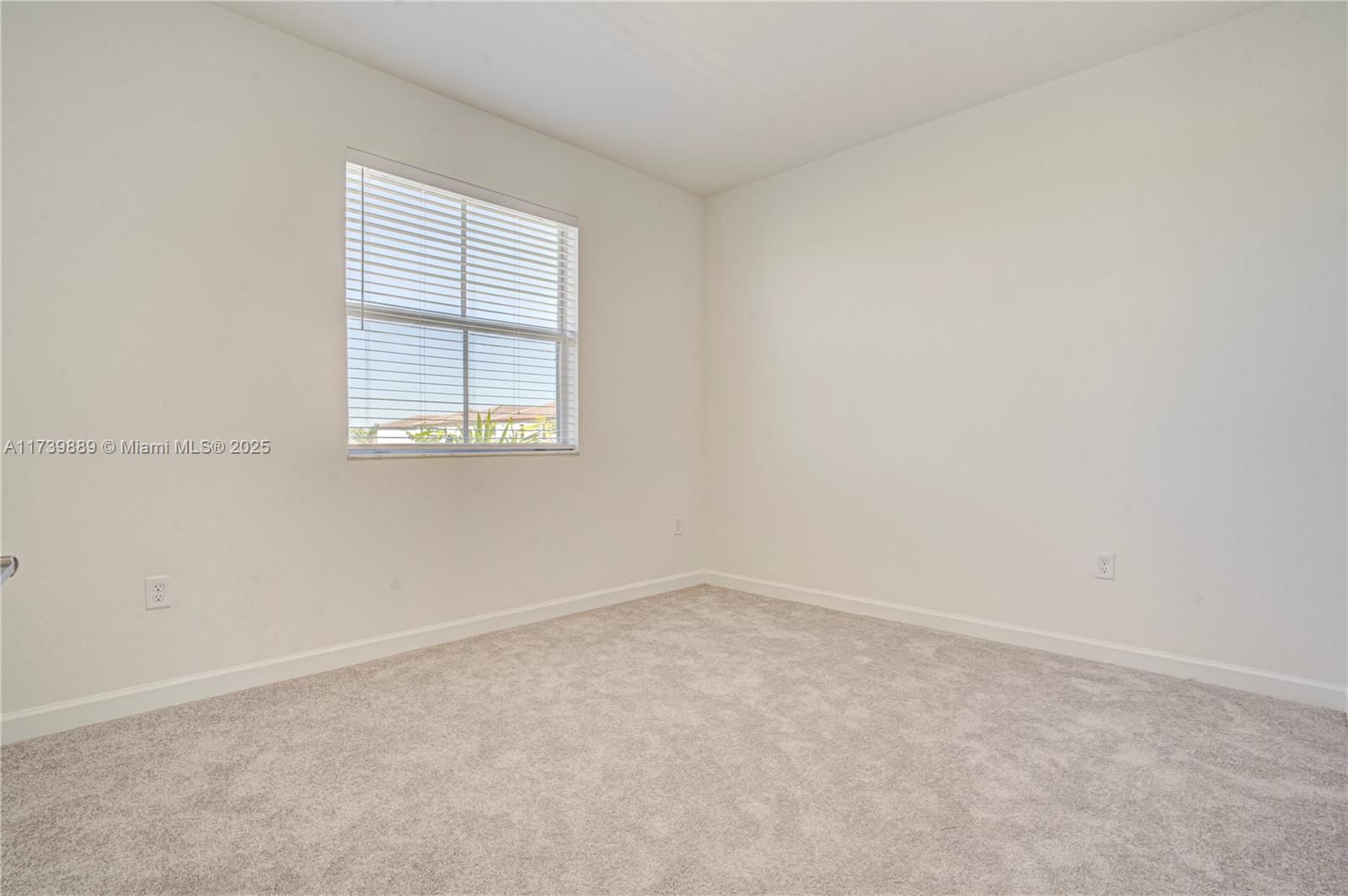 2518 Se 26 Ter 0 Property Photo 25
