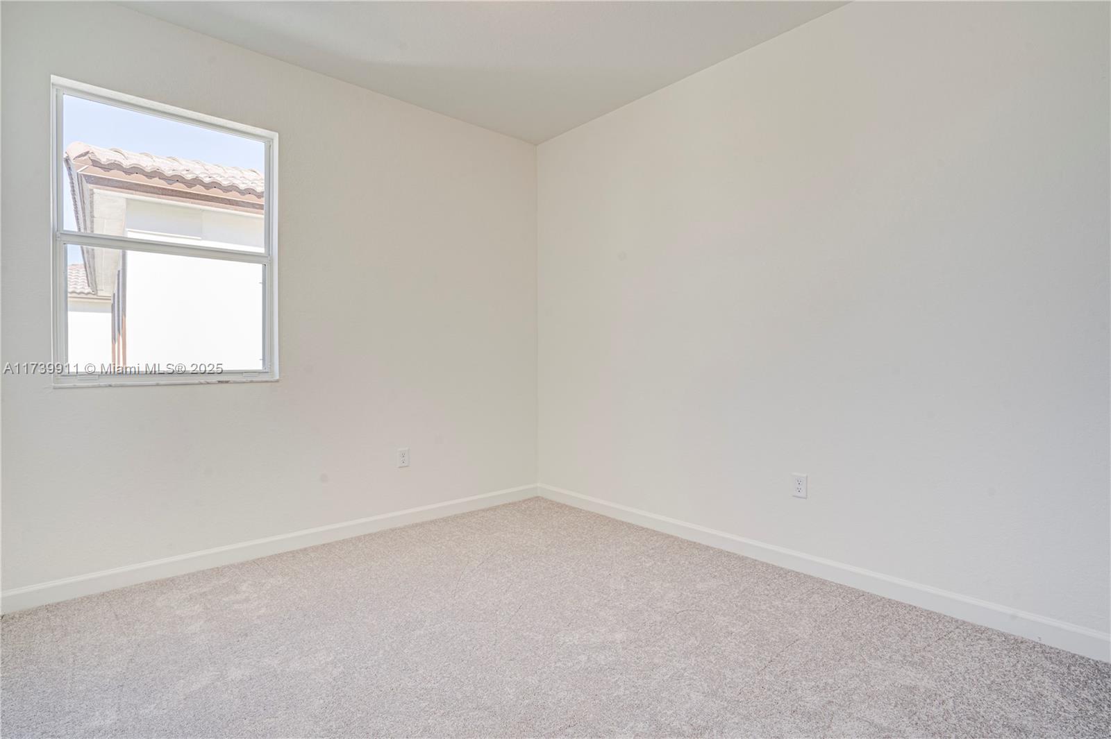 2497 Se 26 Ln 0 Property Photo 11