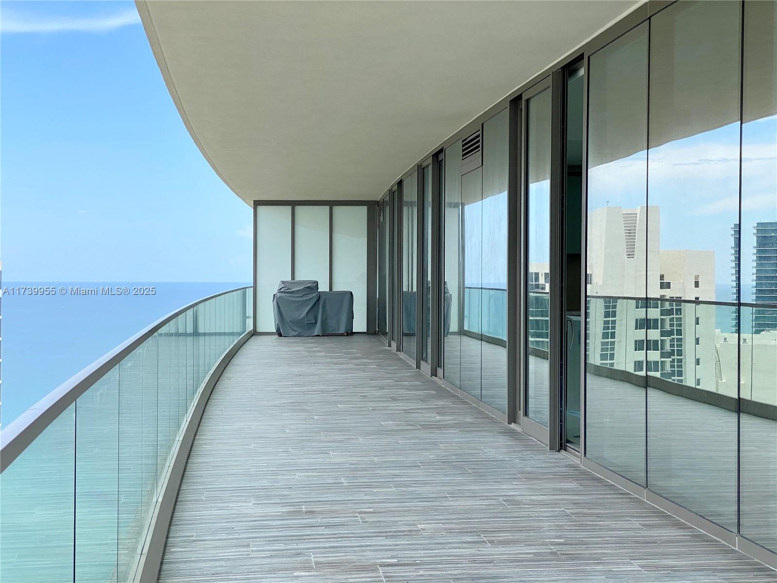 18975 Collins Ave 3605 Property Photo