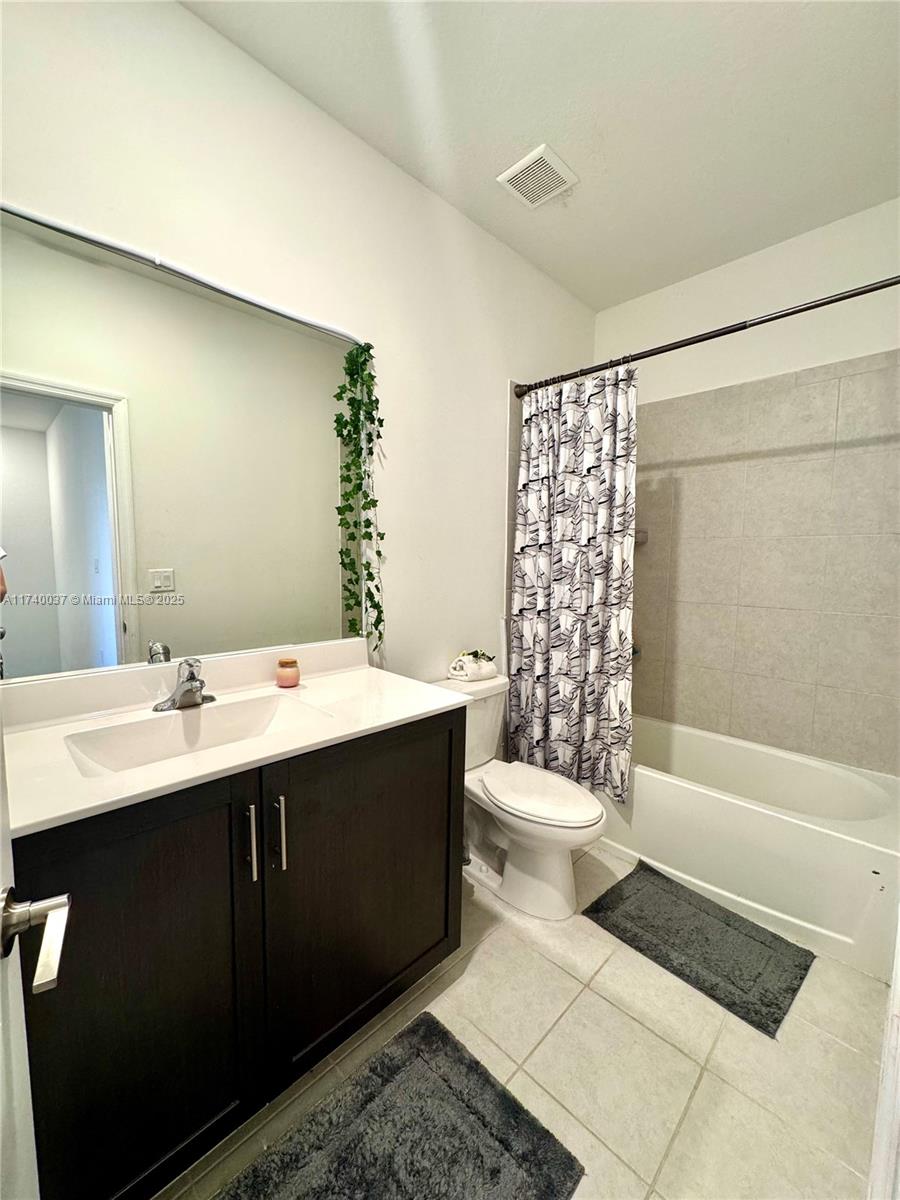 1877 Se 26th Ter Property Photo 15