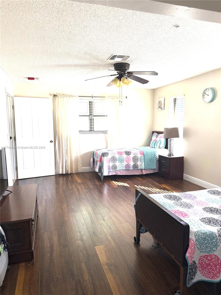 Alf Aralia Ct Property Photo 2