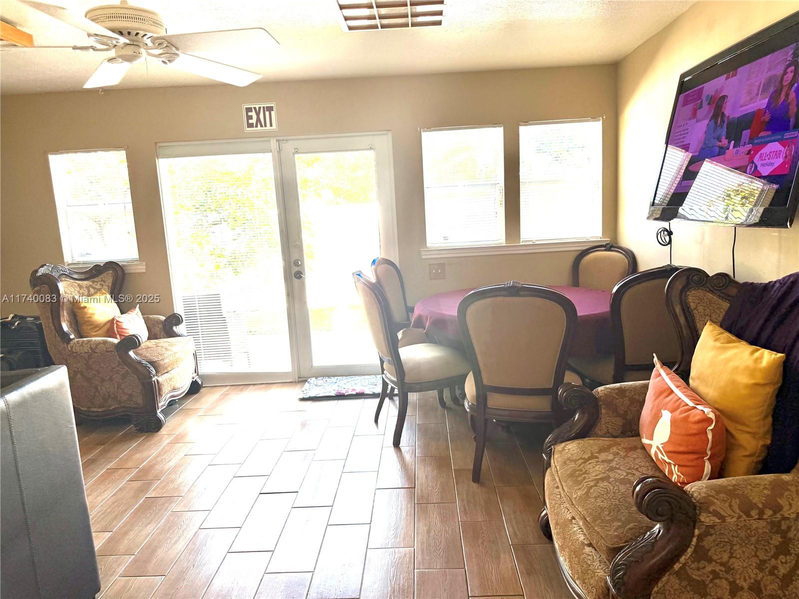 Alf Aralia Ct Property Photo 4