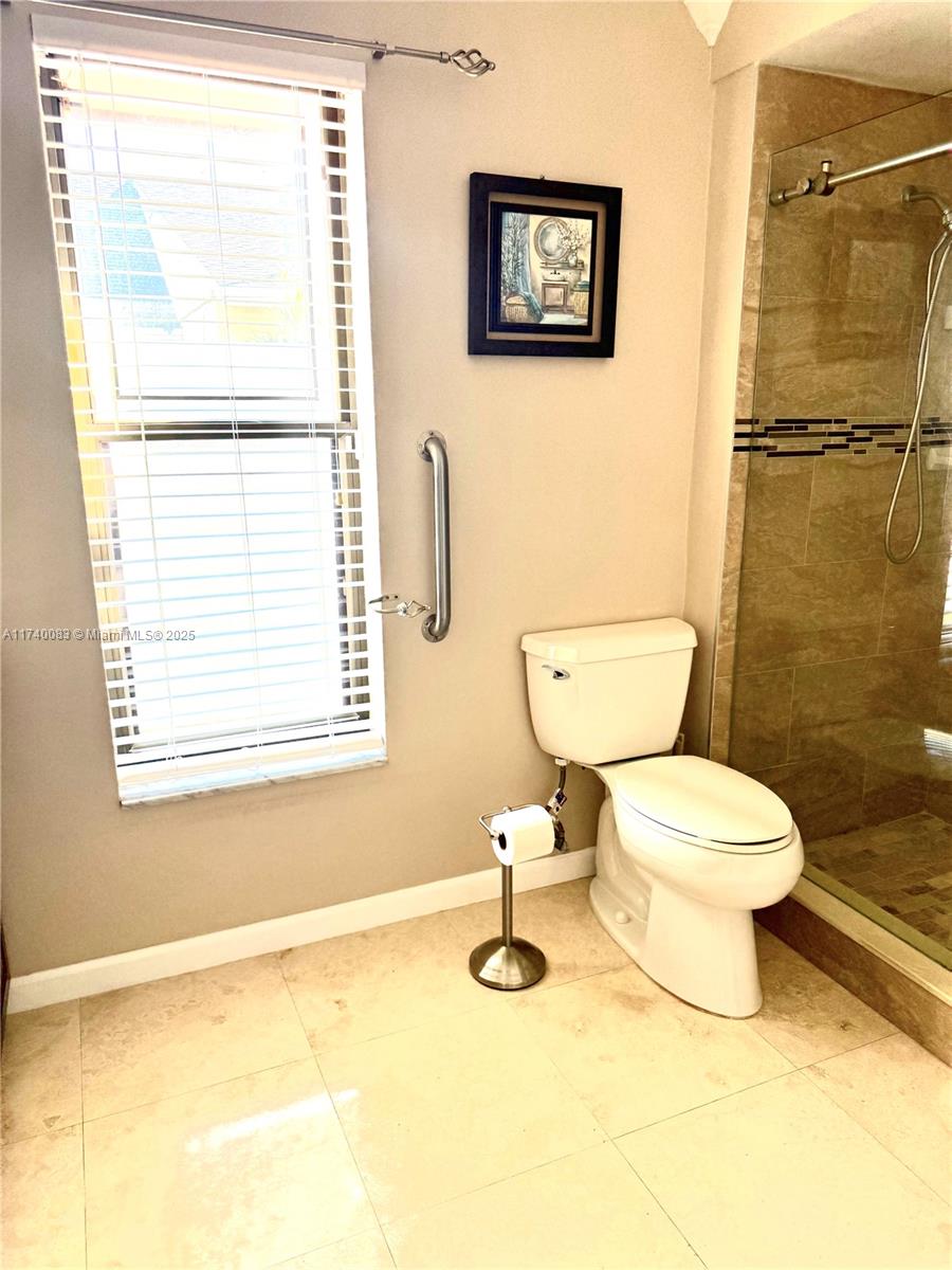 Alf Aralia Ct Property Photo 6
