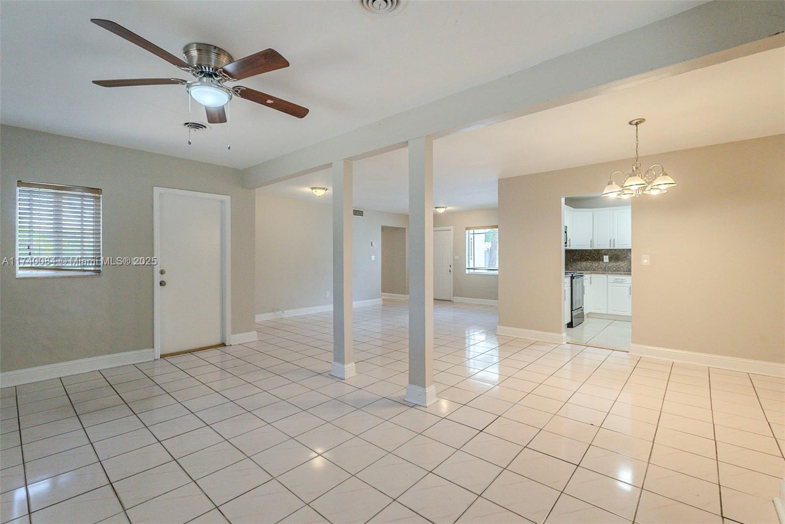 2125 Nw 192nd Ter Property Photo 9