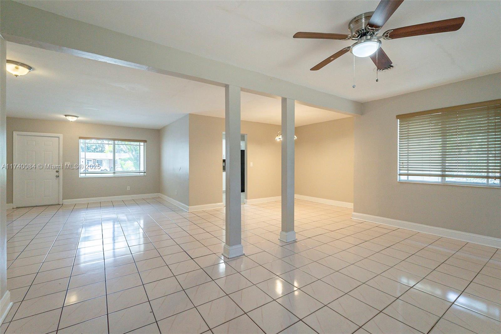 2125 Nw 192nd Ter Property Photo 11