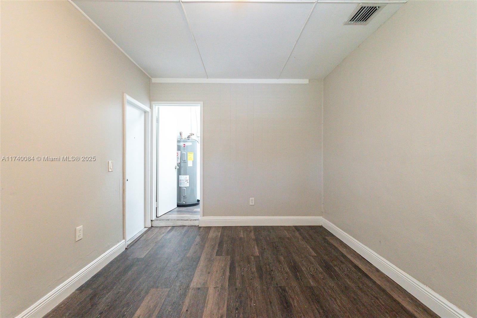2125 Nw 192nd Ter Property Photo 17