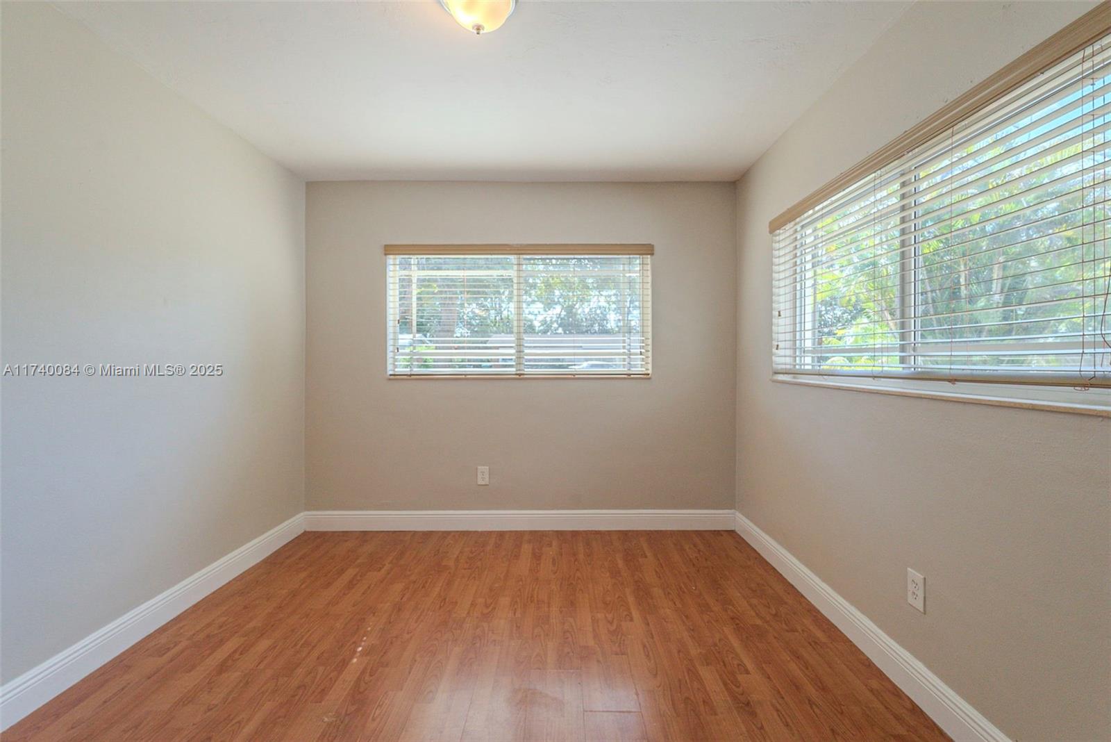2125 Nw 192nd Ter Property Photo 21