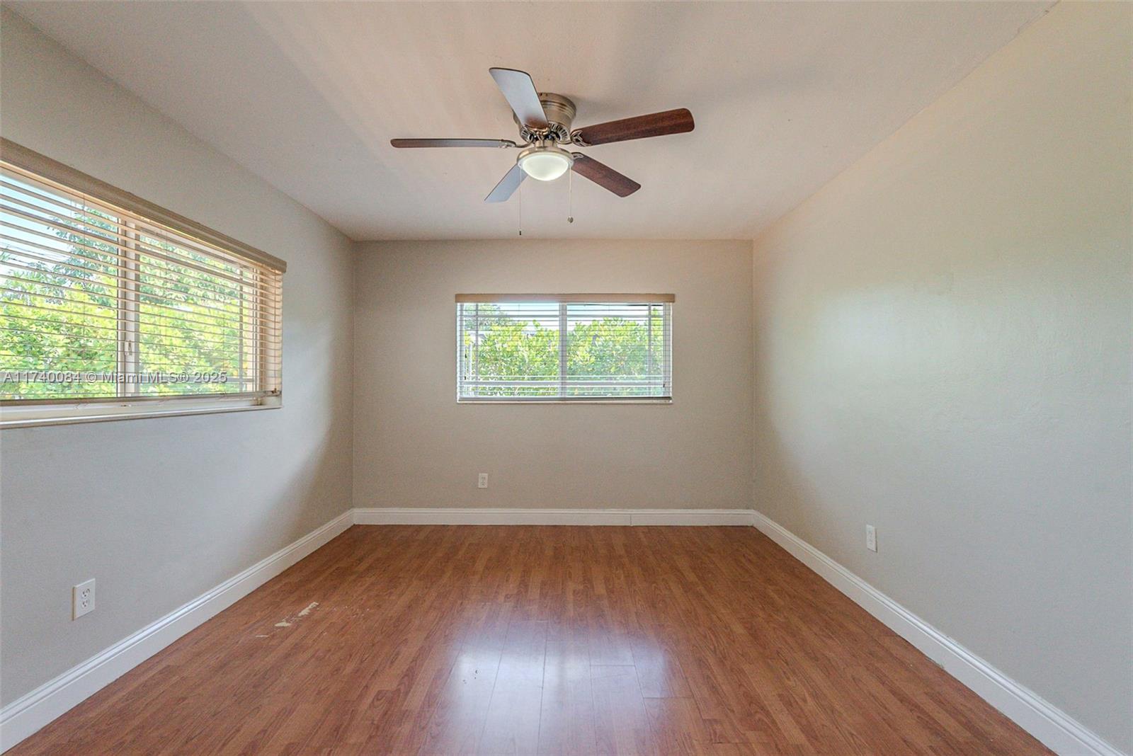 2125 Nw 192nd Ter Property Photo 27