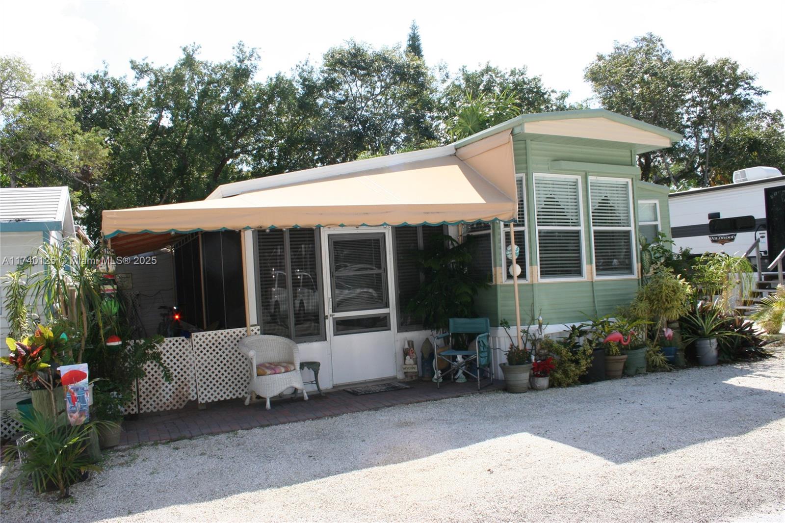 101551 Overseas Hwy 147 Property Photo 2